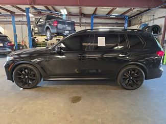Used 2022 BMW X7 M50i w/ Dynamic Handling Package AWD/4WD video 2