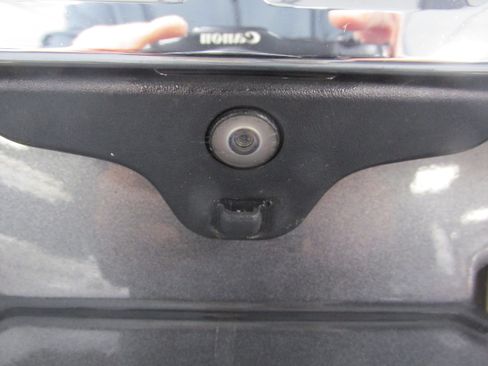 Used 2019 Ford Explorer Limited w/ Class III Trailer Tow Package image 23