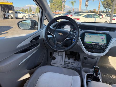 Used 2017 Chevrolet Bolt Premier w/ Driver Confidence II Package image 22