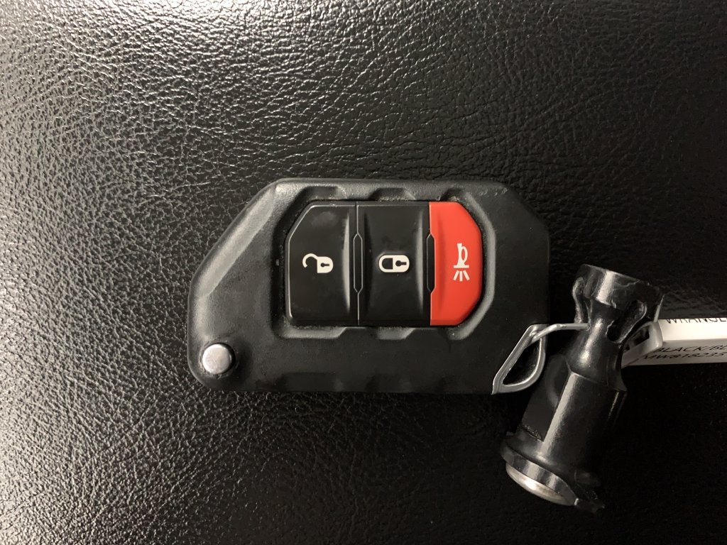 Used 2021 Jeep Wrangler Unlimited Sport AWD/4WD image 30