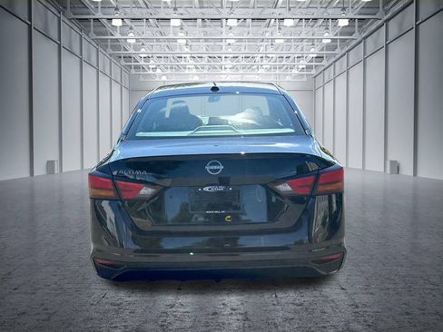 Certified 2025 Nissan Altima 2.5 SV FWD image 7