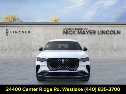 New 2026 Lincoln Nautilus Premier AWD/4WD image 6