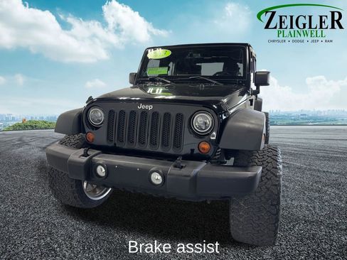 Used 2013 Jeep Wrangler Unlimited Sport AWD/4WD image 9