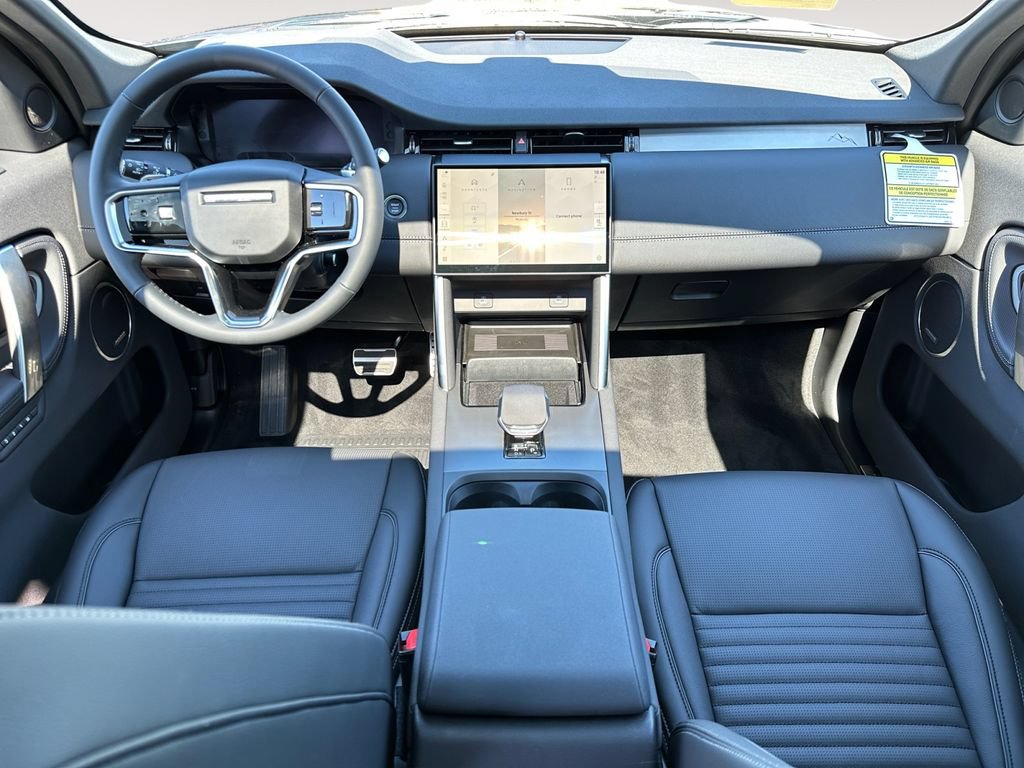 New 2026 Land Rover Discovery Sport Landmark AWD/4WD image 11