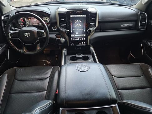 Used 2022 RAM 1500 Laramie AWD/4WD image 18
