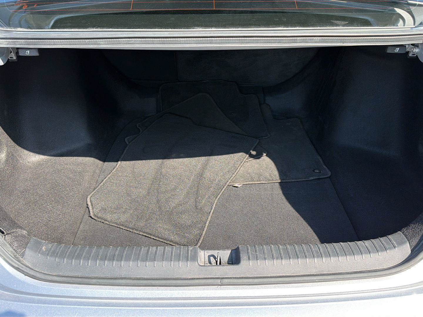 Used 2024 Honda Accord Sport image 32