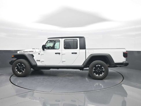 Used 2026 Jeep Gladiator Rubicon AWD/4WD image 5