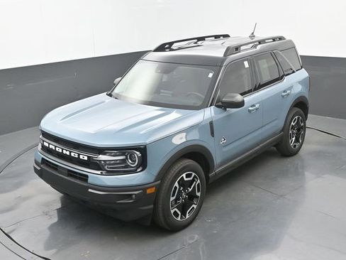 Used 2022 Ford Bronco Sport Outer Banks w/ Tech Package image 32
