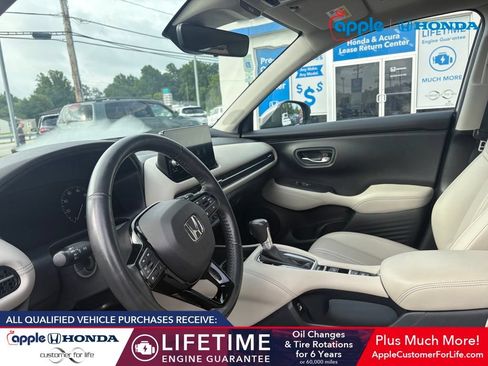 Used 2023 Honda HR-V EX-L image 7