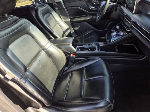 Used 2022 Lincoln Corsair FWD image 10