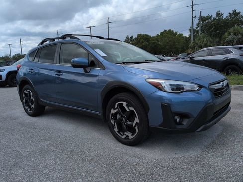 Used 2023 Subaru Crosstrek 2.5i Limited AWD/4WD image 2