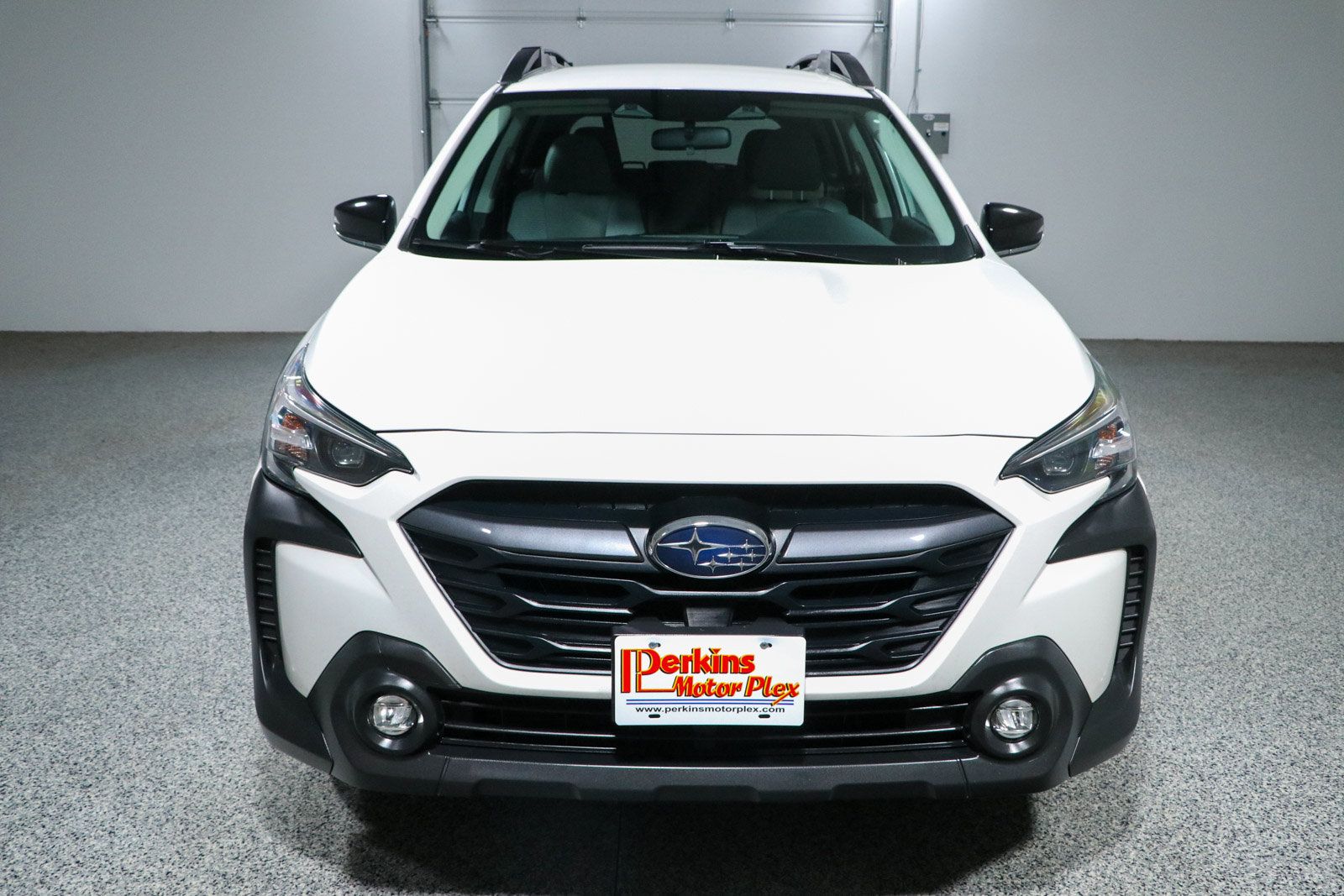 Used 2024 Subaru Outback Premium AWD/4WD image 4