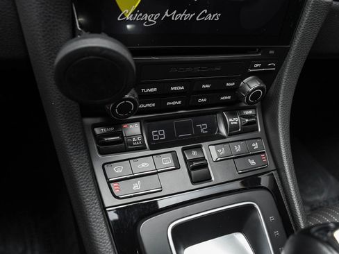 Used 2019 Porsche 911 Carrera T RWD image 17