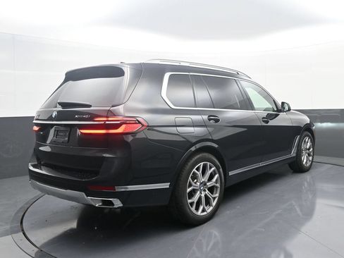 Used 2026 BMW X7 xDrive40i AWD/4WD image 7