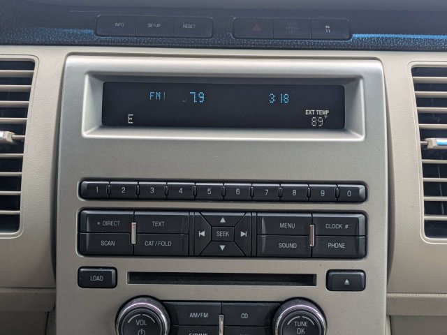 Used 2010 Ford Flex SE FWD image 21