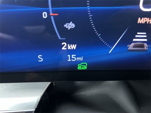 Certified 2025 Cadillac Lyriq Luxury image 12