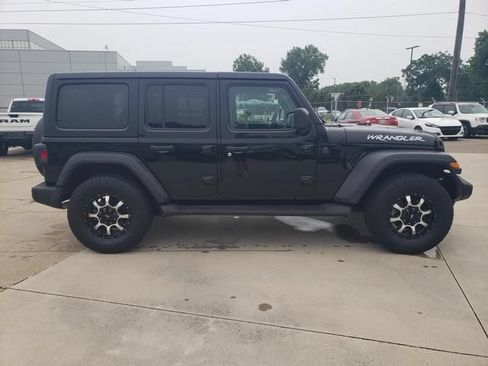 Used 2024 Jeep Wrangler Unlimited Sport AWD/4WD image 3