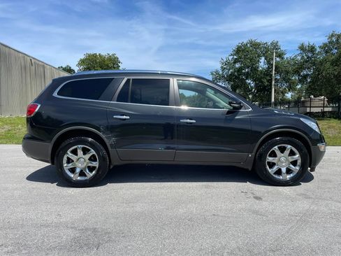 Used 2008 Buick Enclave CXL w/ Entertainment Package #3 AWD/4WD image 6