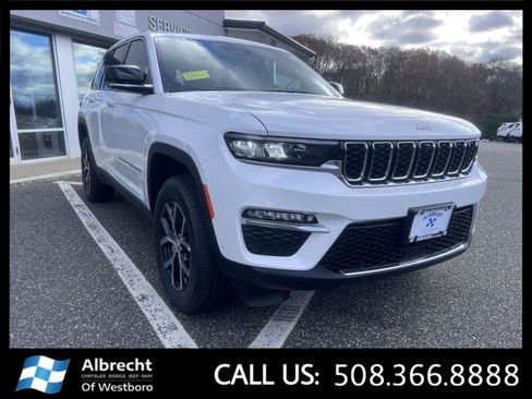 New 2025 Jeep Grand Cherokee Limited w/ Luxury Tech Group II image 6