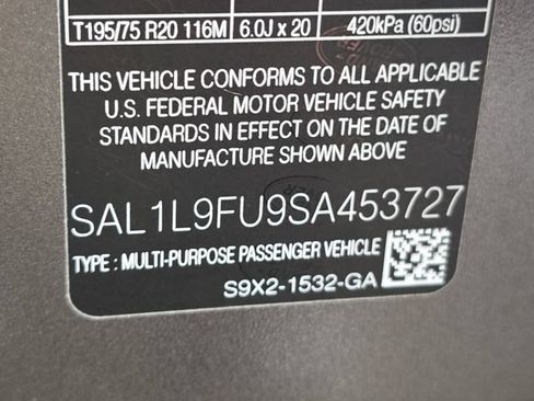 Certified 2025 Land Rover Range Rover Sport Dynamic SE AWD/4WD image 37