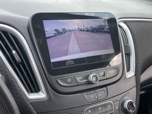 Used 2023 Chevrolet Malibu LT image 26