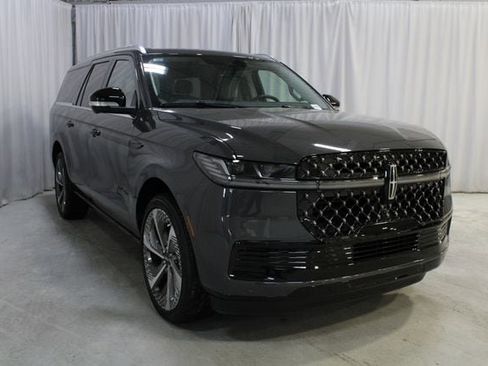New 2026 Lincoln Navigator L Black Label AWD/4WD image 67