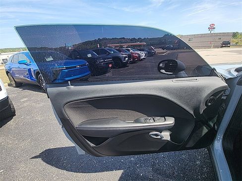 Used 2022 Dodge Challenger R/T w/ Blacktop Package image 12