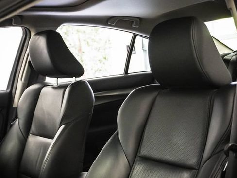 Used 2012 Acura TL w/ Technology Package FWD image 10