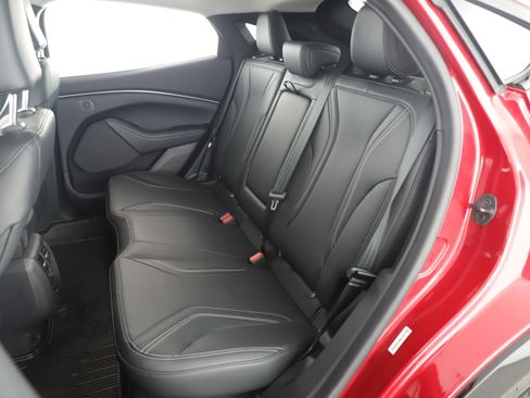 Used 2024 Ford Mustang Mach-E Premium image 21