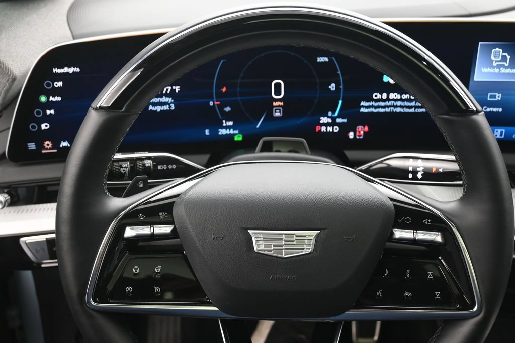 Used 2026 Cadillac Optiq Sport 1 AWD/4WD image 9