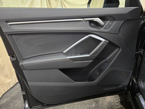 Certified 2024 Audi Q3 2.0T Premium w/ Convenience Package image 14