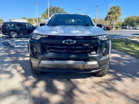 Used 2024 Chevrolet Colorado Trail Boss w/ Technology Package image 8