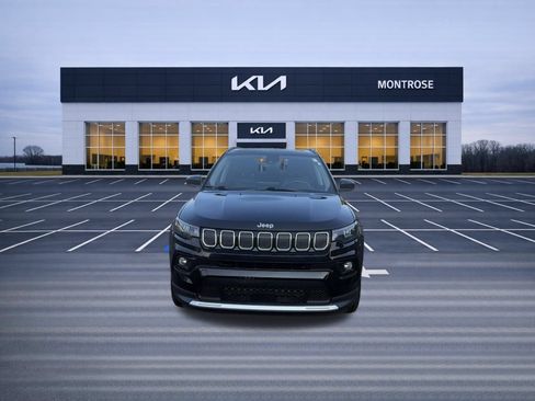 Used 2022 Jeep Compass Limited w/ Sun and Sound Group AWD/4WD image 2