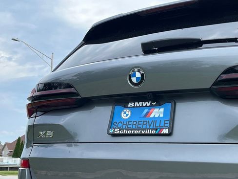 Certified 2026 BMW X5 xDrive40i w/ M Sport Package AWD/4WD image 14