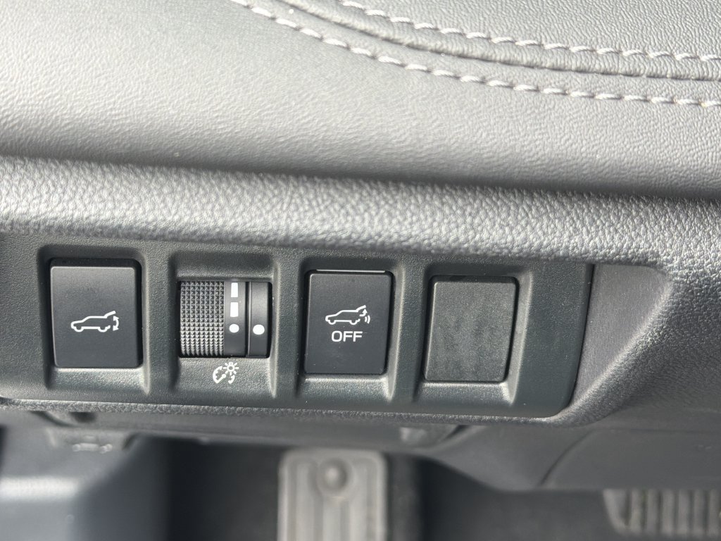 Certified 2022 Subaru Outback Touring XT AWD/4WD image 30