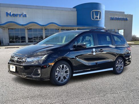 New 2026 Honda Odyssey Touring image 2