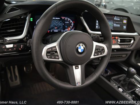Used 2025 BMW Z4 M40i w/ Premium Package image 23