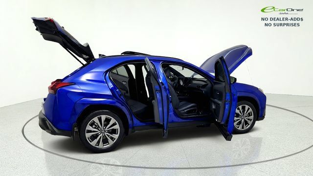 Used 2024 Lexus UX 250h F Sport FWD image 19