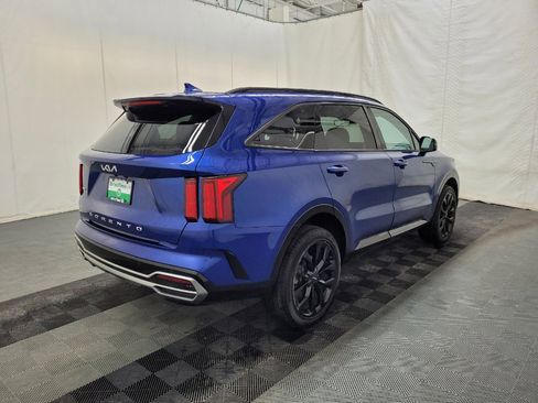 Used 2022 Kia Sorento SX image 9