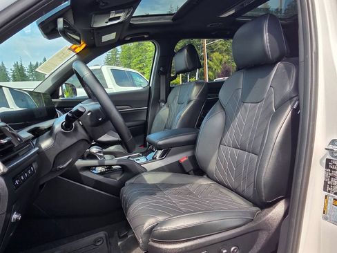 Used 2024 Kia Telluride SX X-Pro AWD/4WD image 29