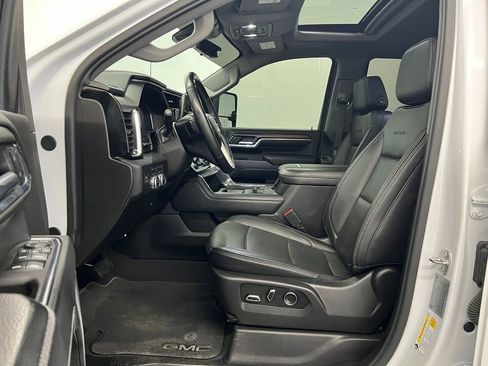 Used 2024 GMC Sierra 2500 Denali w/ Denali Reserve Package image 4