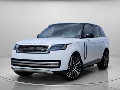 Used 2025 Land Rover Range Rover SE