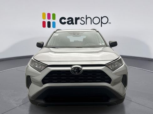 Used 2019 Toyota RAV4 LE AWD/4WD image 8