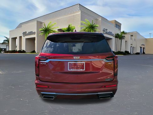 Certified 2023 Cadillac XT6 Premium Luxury image 5