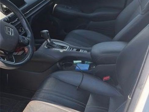 Used 2023 Honda HR-V EX-L image 12
