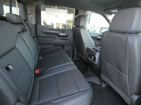 New 2026 GMC Sierra 1500 SLT w/ SLT Premium Plus Package image 16