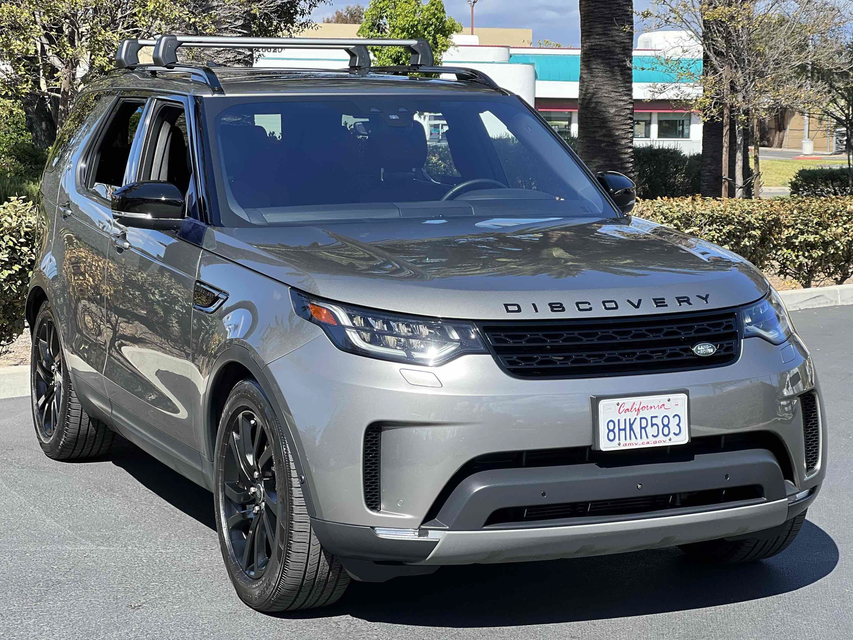 Used 2018 Land Rover Discovery HSE AWD/4WD image 20