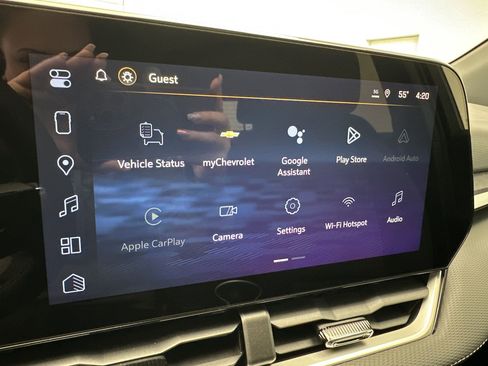 New 2026 Chevrolet Equinox LT AWD/4WD image 21