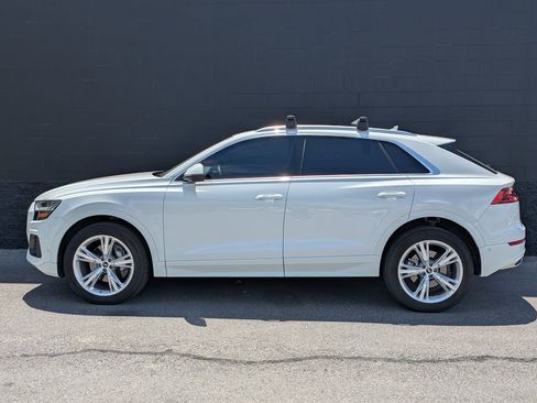 Used 2023 Audi Q8 Premium w/ Convenience Package AWD/4WD image 8