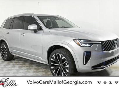 New 2025 Volvo XC90 B5 Plus w/ Protection Package Premier